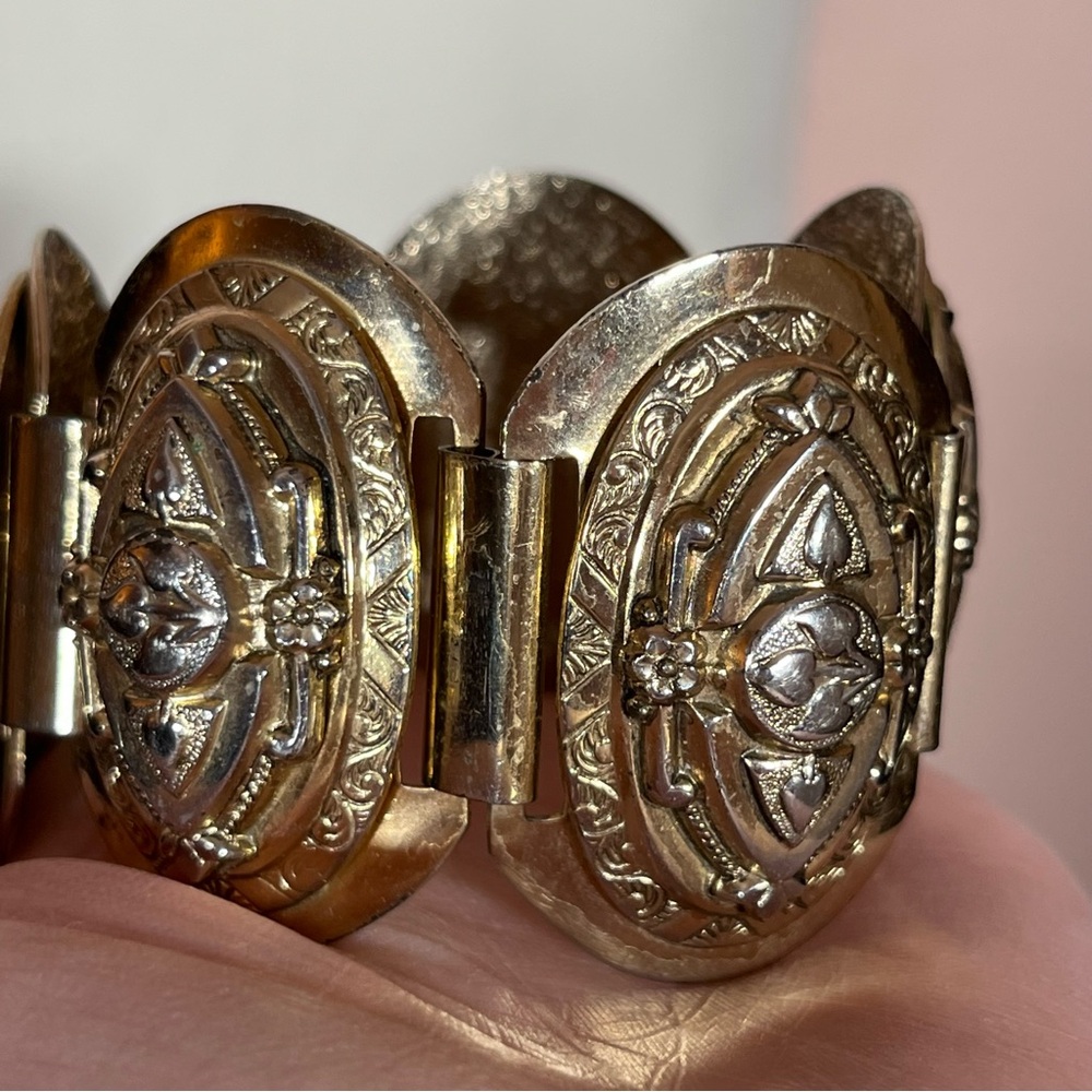 Vintage Victorian Goth Oversized cosplay medieval Renaissance Gold Bracelet